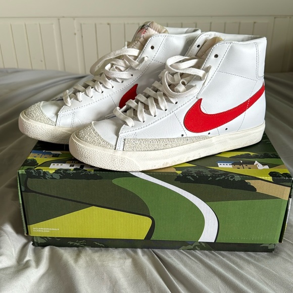 Nike Shoes - Nike Blazer Mid ‘77
